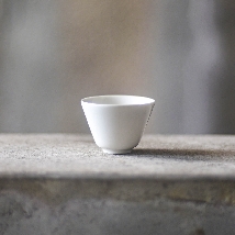 Hoof-shaped Cup